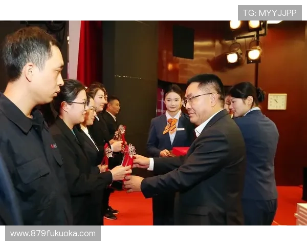 中国·尊龙(z6)官方网站提供最新版本更新公告、活动预告及玩家交流平台,打造最佳游戏体验 中国·尊龙(z6)官方网站提供最新版本更新公告、活动预告及玩家交流平台,打造最佳游戏体验